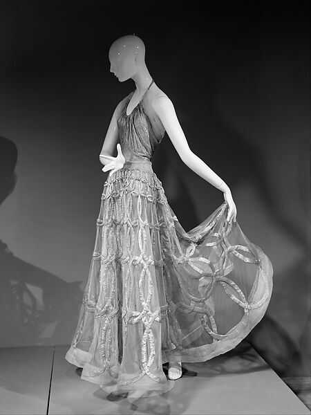 Evening dress, Madeleine Vionnet (French, Chilleurs-aux-Bois 1876–1975 Paris), metal thread, French 
