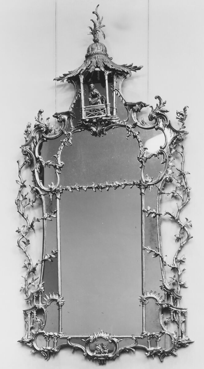 Pier glass mirror (one of a pair), Carved and gilt linden wood, glass, British 