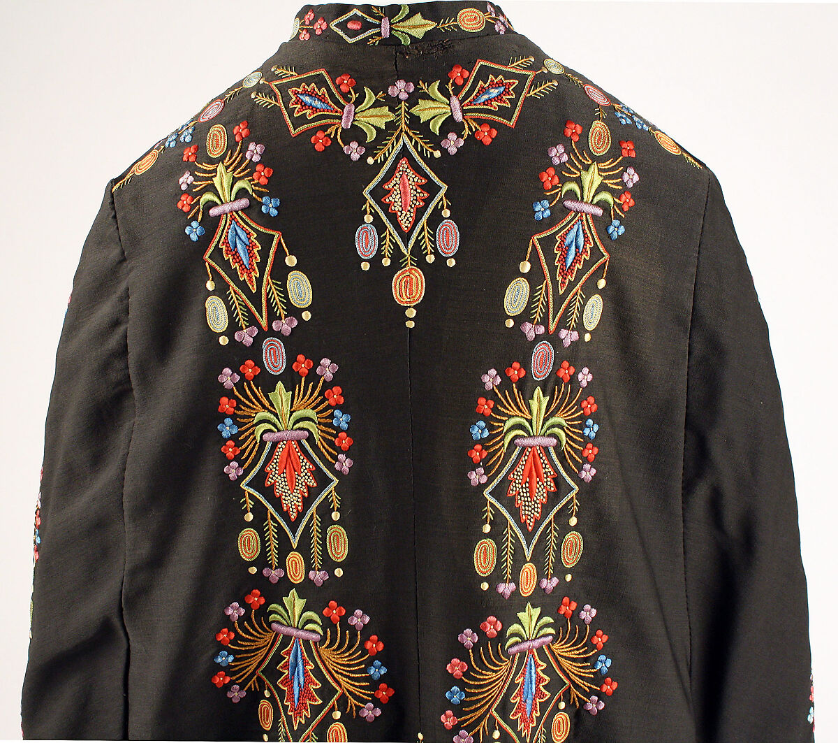 Mantle, wool, American or European