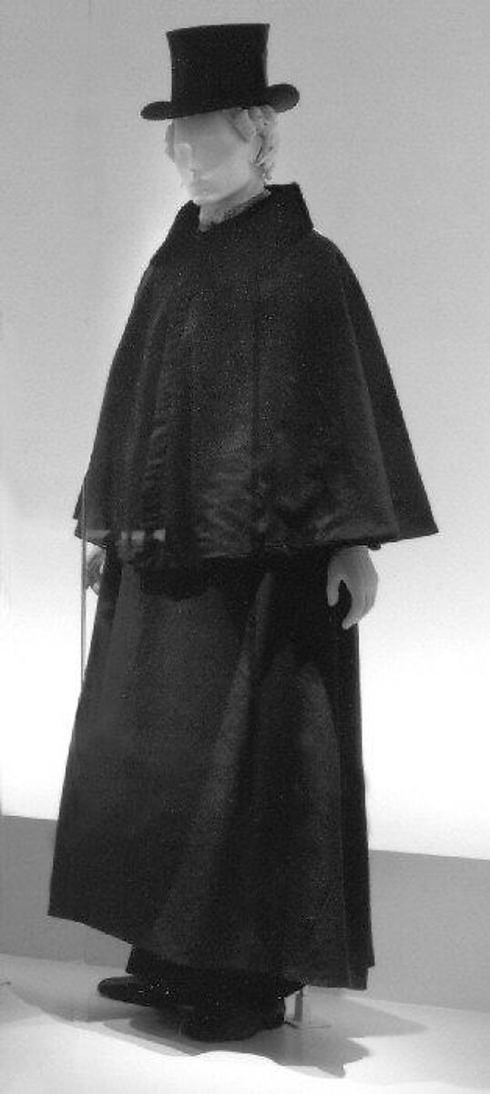 Cloak, wool, silk, British