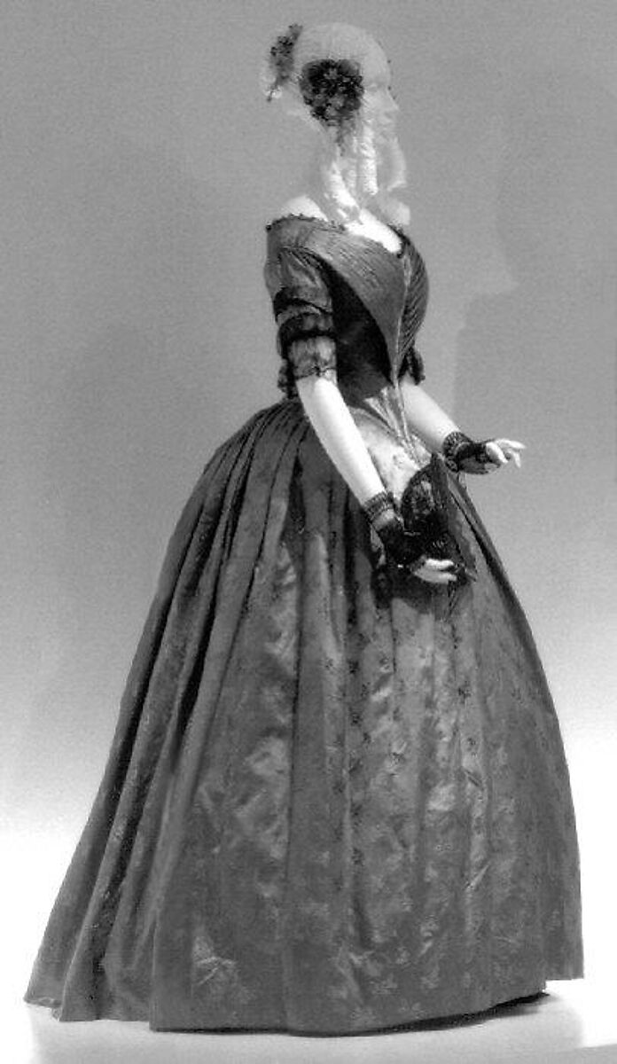 Evening dress, silk, American or European