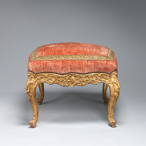 Stool (tabouret) (one of a pair)