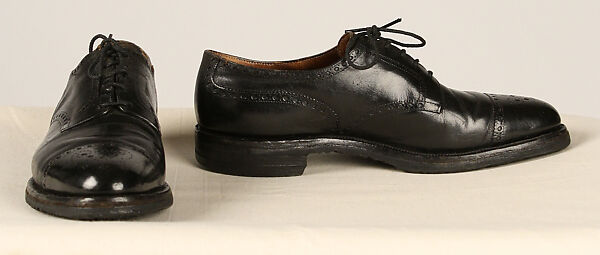 Shoes, Peal &amp; Co., Ltd. (British), leather, British 