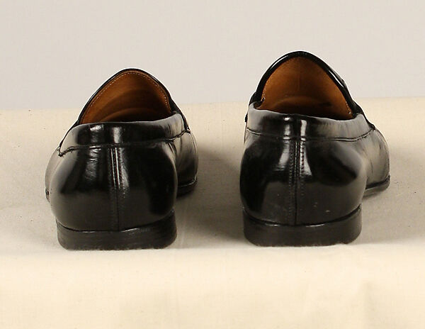 Shoes, Peal &amp; Co., Ltd. (British), leather, British