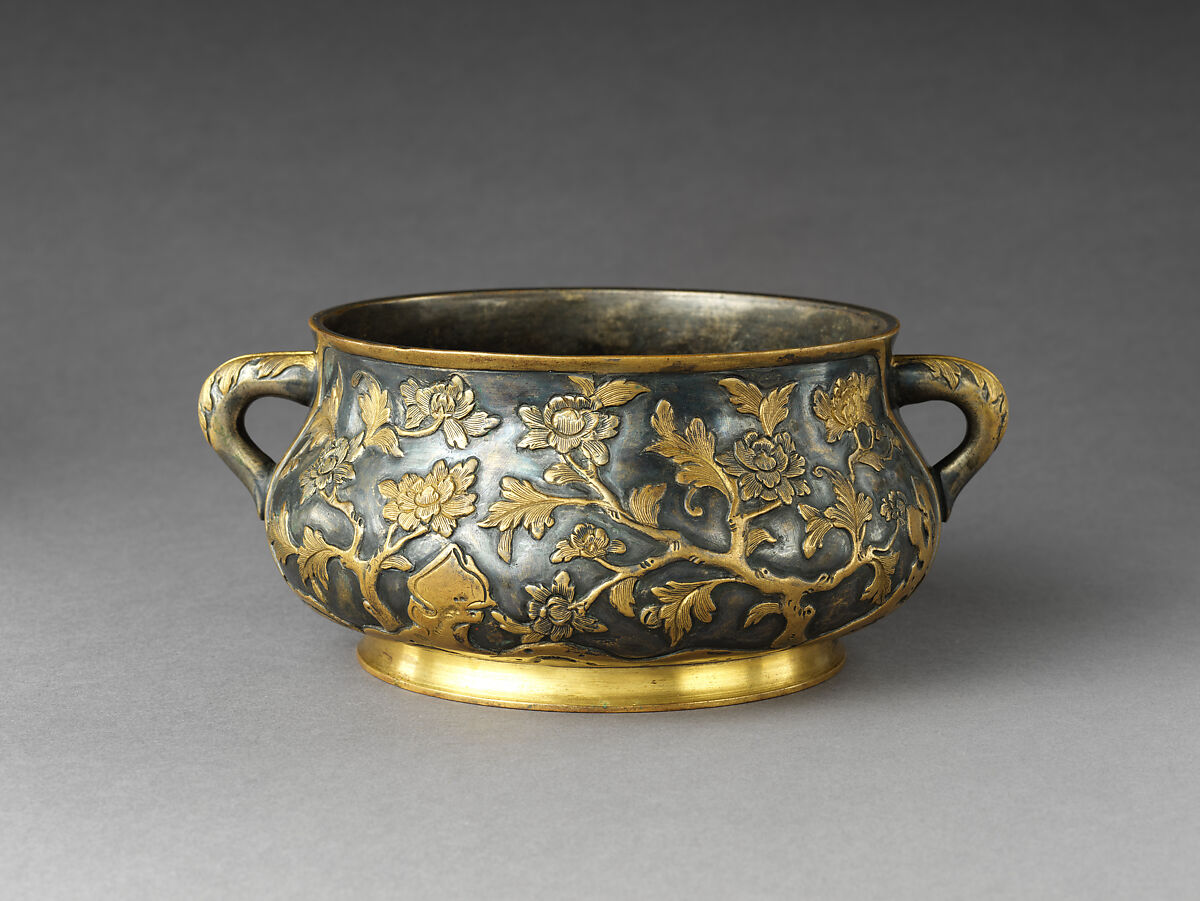 Incense burner with floral pattern, Copper alloy with parcel-gilding, China 