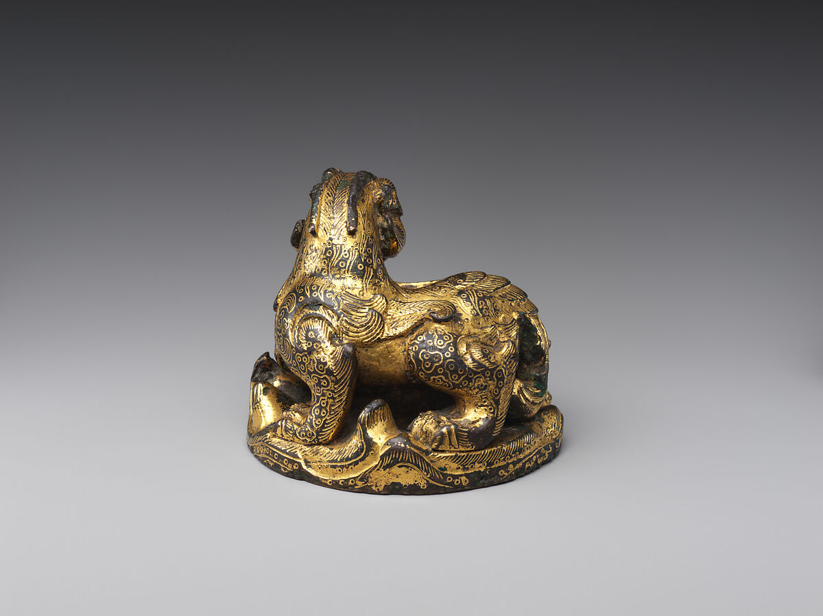 Weight in the shape of a chimera, Bronze, gilding, gold and turquoise inlays, China