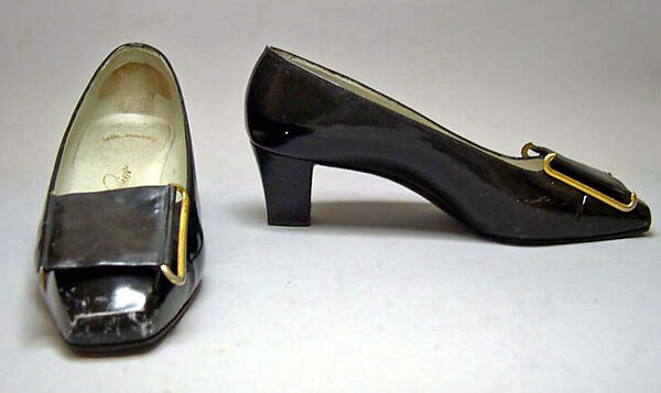 Pumps, Roger Vivier (French, 1913–1998), leather, plastic (vinyl), French 
