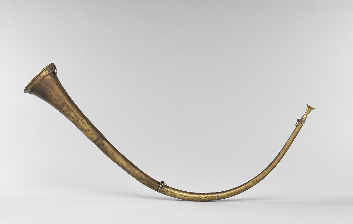 Demilune horn "grand cor", Cretien workshop, Vernon (c.1620 – ca. 1690), Brass, French 