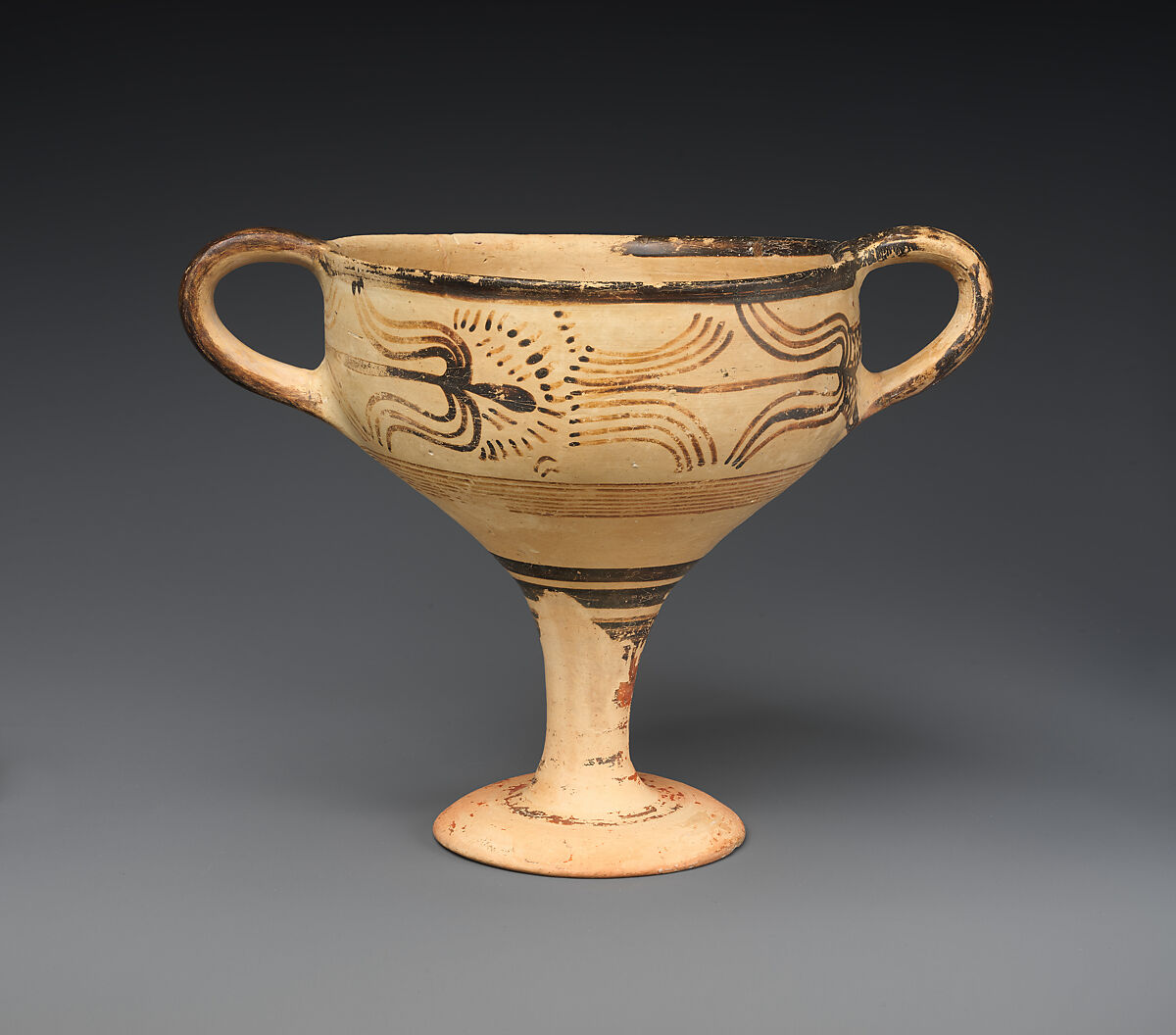 Terracotta kylix (stemmed cup), Terracotta, Mycenaean 