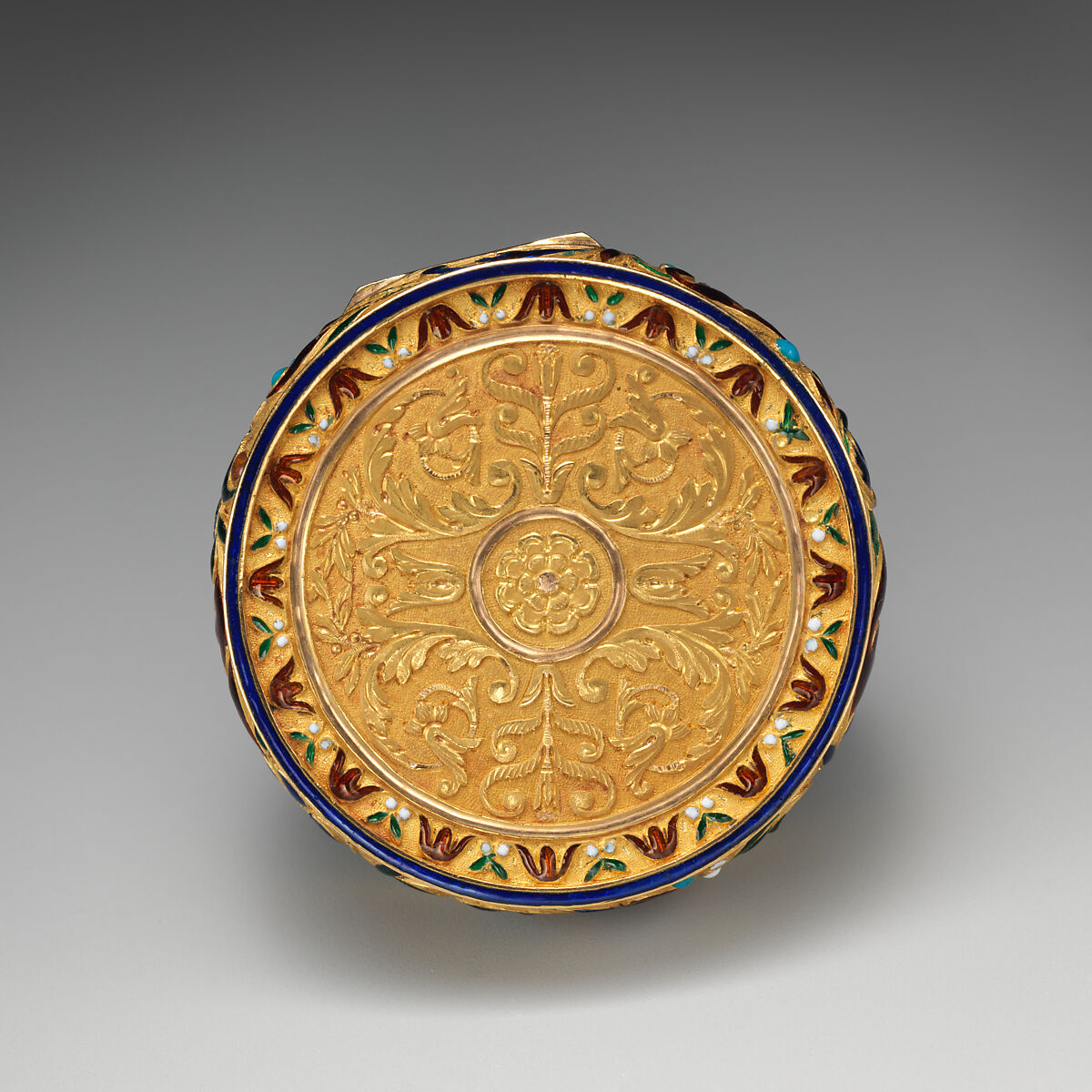 Circular box, Gold, enamel, carnelian, French