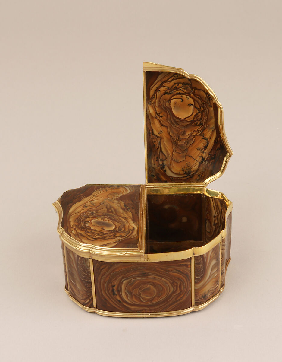 Double snuffbox, Nicolas Bouillerot (French, active Paris, 1720–1754), Brown agate; gold, French