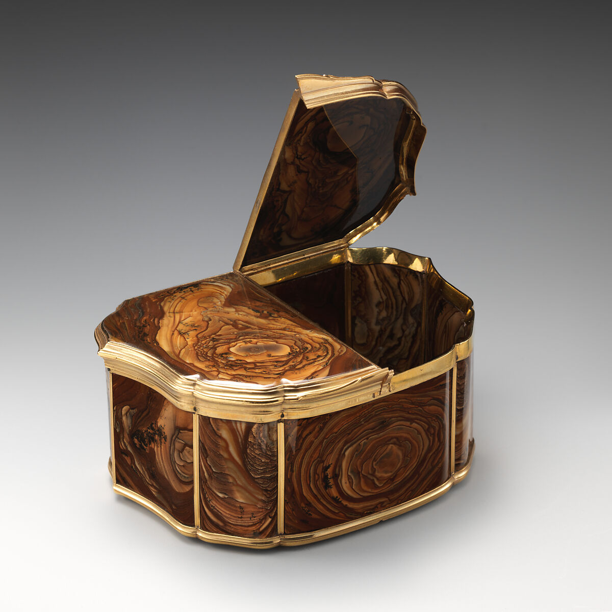 Double snuffbox, Nicolas Bouillerot (French, active Paris, 1720–1754), Brown agate; gold, French