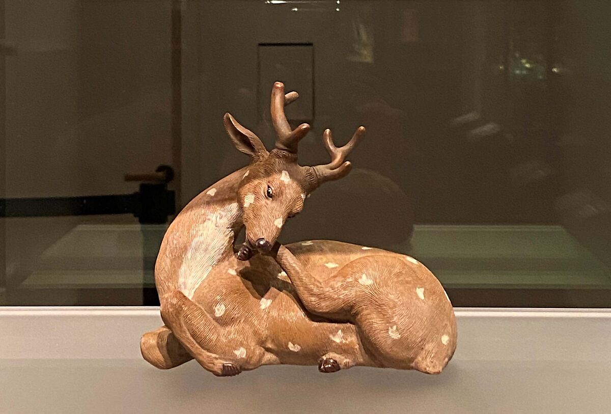 Recumbent deer, Stoneware (Yixing ware), China 