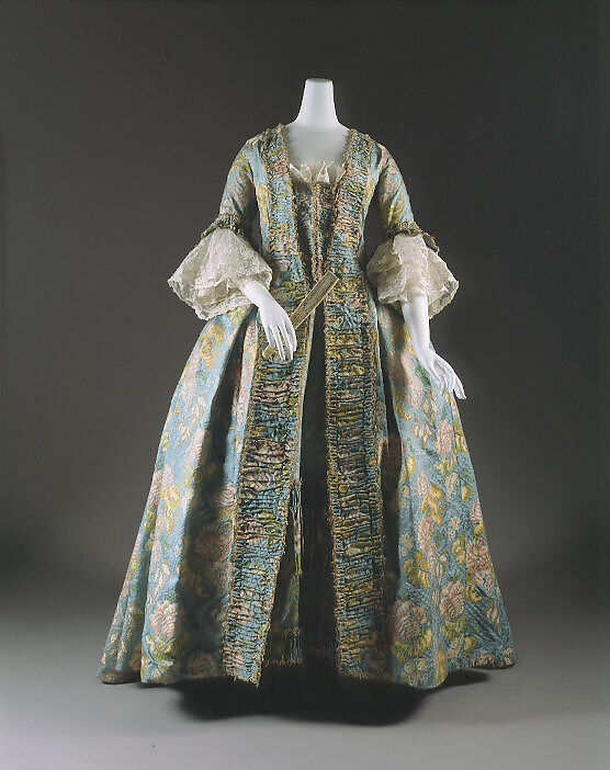 Robe à la française, silk, British