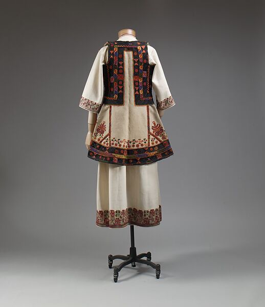 Ensemble, linen, wool, Greek