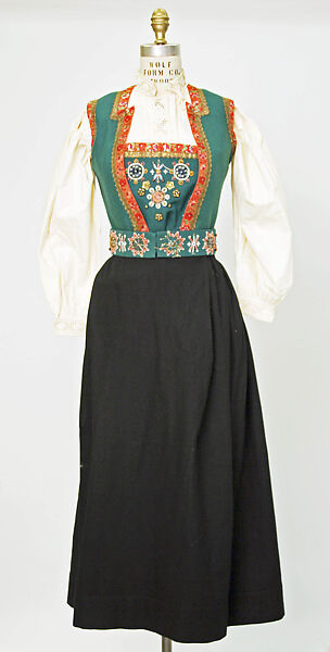 Ensemble, wool, Norwegian 