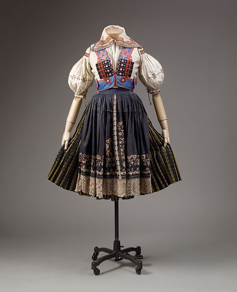 The Traditional Czech Gowns Capable of Withstanding Texas Heat