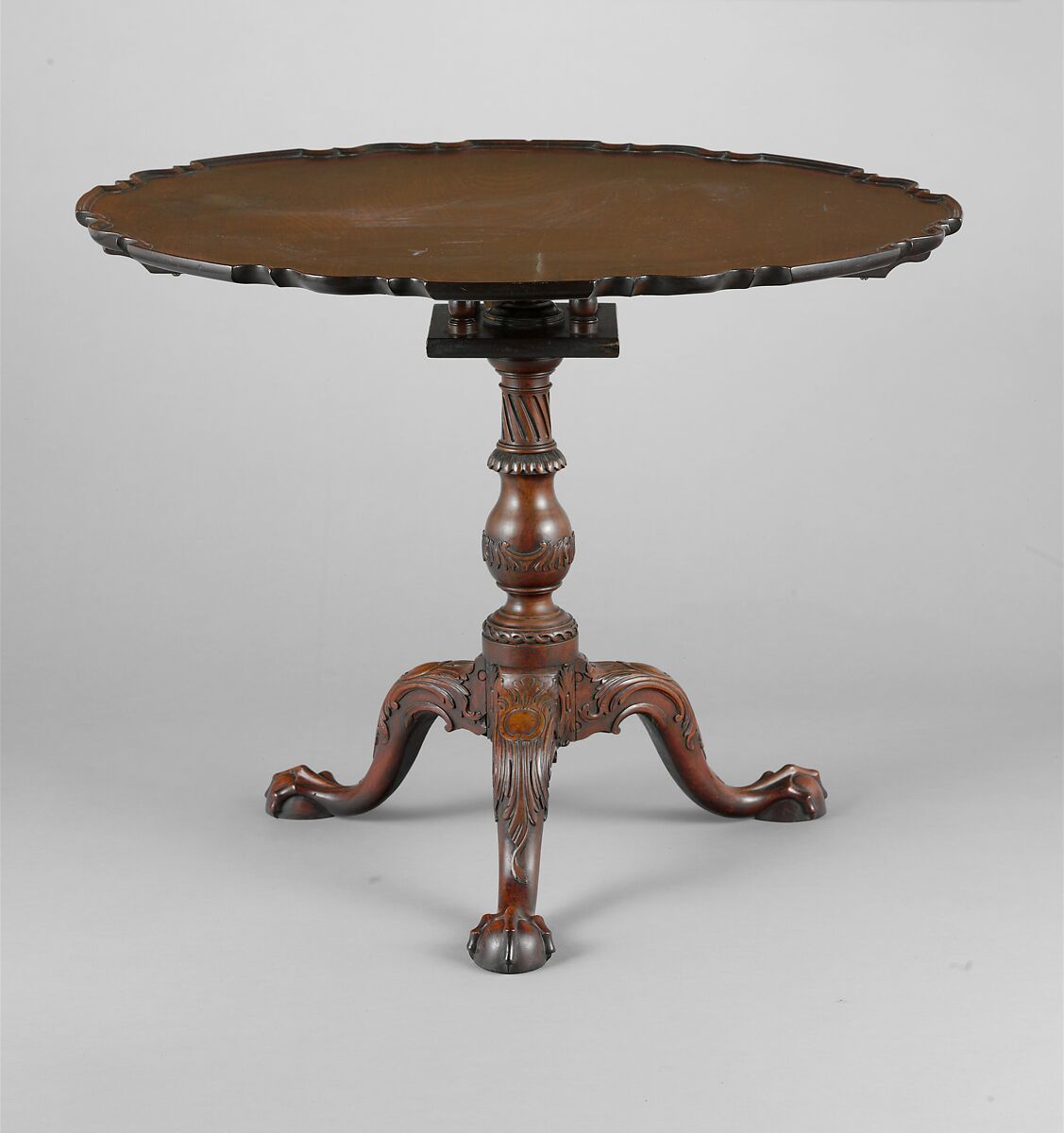 Tilt-top tea table, Mahogany, American 