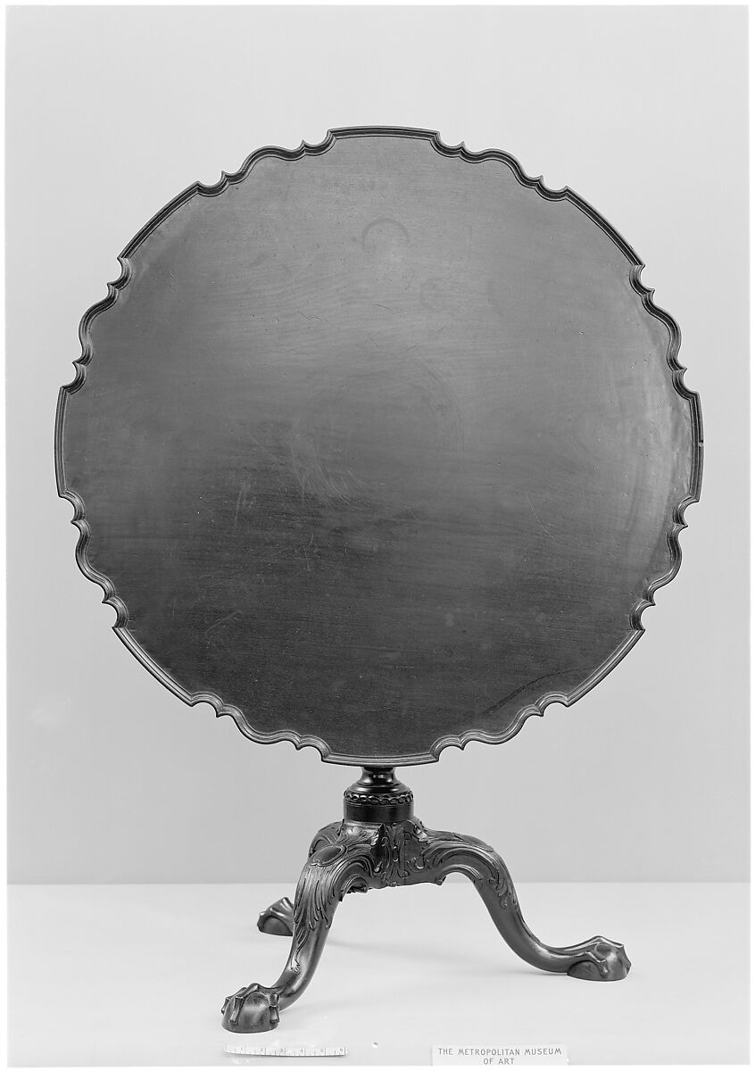 Tilt-top tea table, Mahogany, American