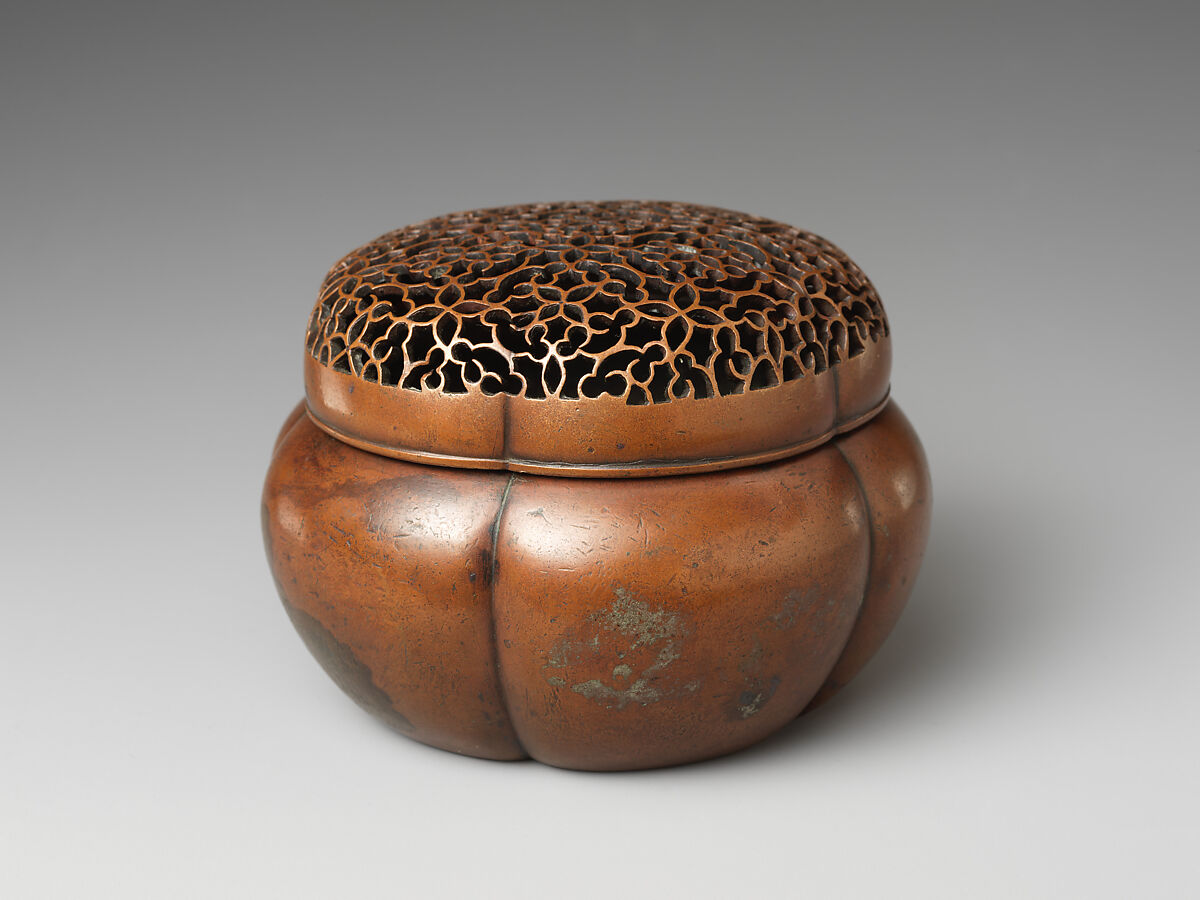 Hand warmer, Attributed to Zhang Mingqi (Chinese, act. 17th century), Copper alloy, China