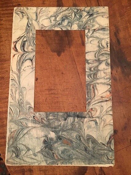 Folio Decorated with Marbling, Ink and pigments on marbled paper 