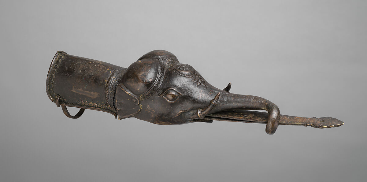 Hilt of a Gauntlet Sword (<i>Pata</i>), Copper alloy, iron, Indian 