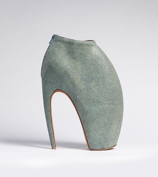 "Armadillo" Shoes, Alexander McQueen (British, founded 1992), shagreen (pastinachus sephen), British