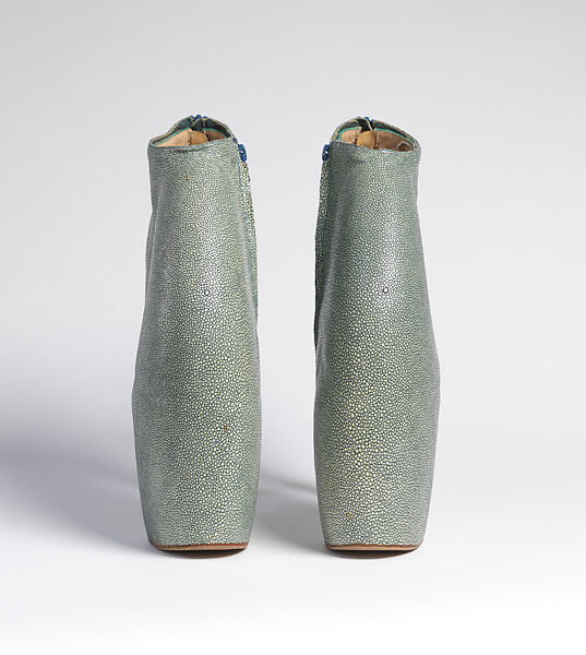 "Armadillo" Shoes, Alexander McQueen (British, founded 1992), shagreen (pastinachus sephen), British