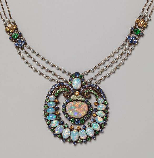 Necklace, Probably designed by Meta Overbeck (American, 1881–1946) for, Gold, opals, pearls, demantoid garnets, sapphires, American
