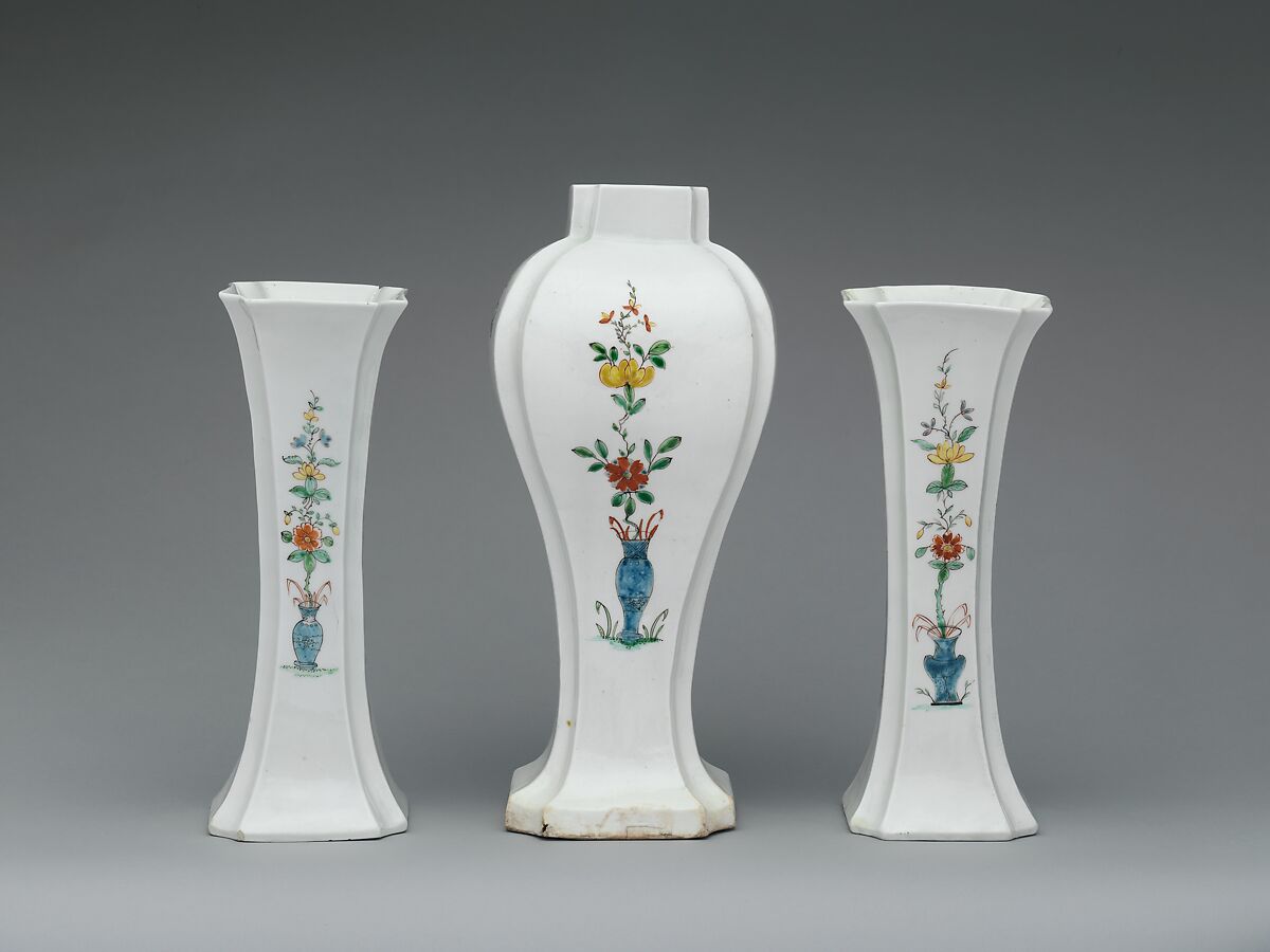 Vase (part of a garniture), Soft-paste porcelain decorated in polychrome enamels, British, Worcester
