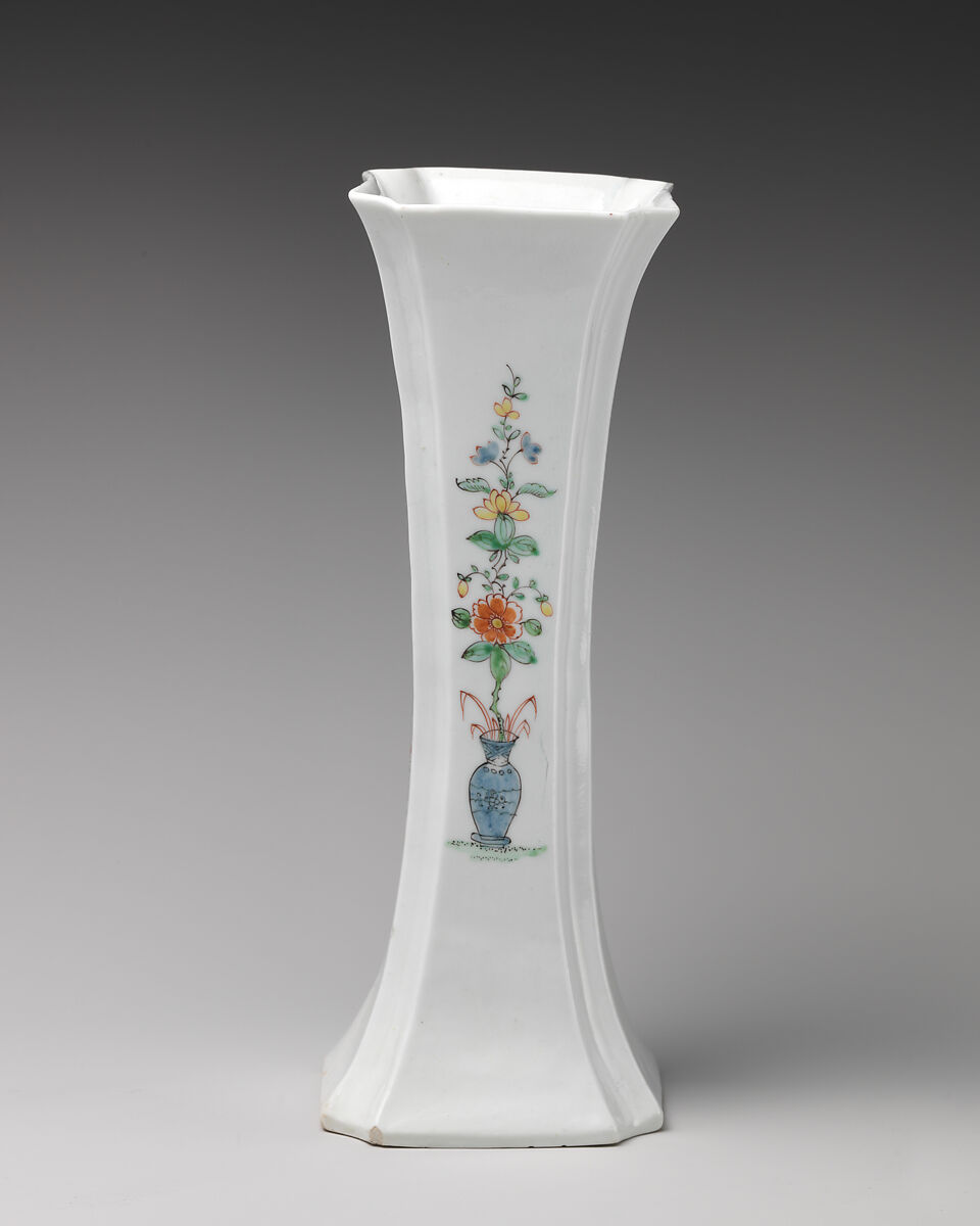 Beaker (part of a garniture), Soft-paste porcelain decorated in polychrome enamels, British, Worcester
