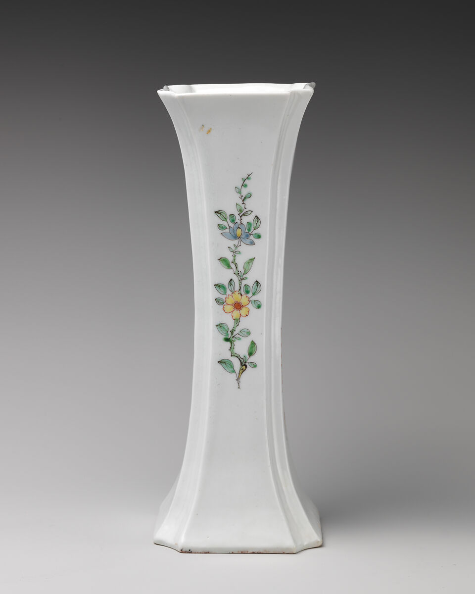 Beaker (part of a garniture), Soft-paste porcelain decorated in polychrome enamels, British, Worcester