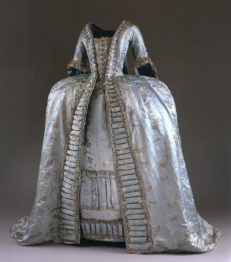 Robe à la française, silk, European