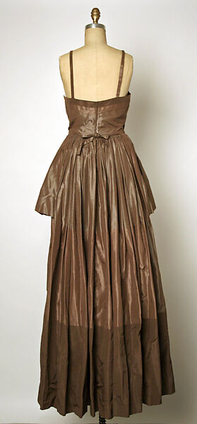 Evening dress, Gilbert Adrian (American, Naugatuck, Connecticut 1903–1959 Hollywood, California), silk, American