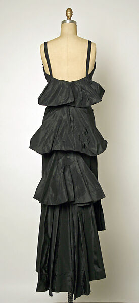 Evening dress, Gilbert Adrian (American, Naugatuck, Connecticut 1903–1959 Hollywood, California), silk, rayon (?), American