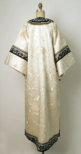 Robe, silk, metallic thread, China
