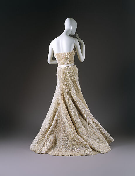 "Scarlatti", House of Dior (French, founded 1946), (a, b) cotton, silk
(c) leather, French