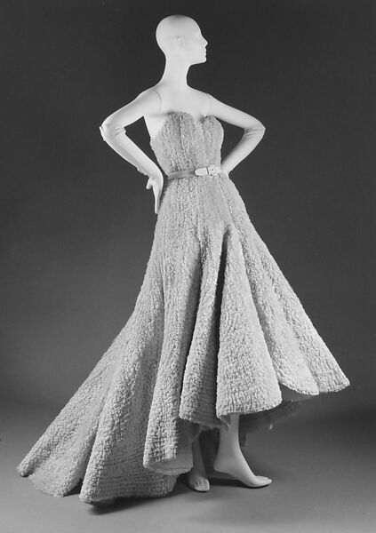 "Scarlatti", House of Dior (French, founded 1946), (a, b) cotton, silk
(c) leather, French