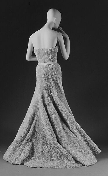 "Scarlatti", House of Dior (French, founded 1946), (a, b) cotton, silk
(c) leather, French