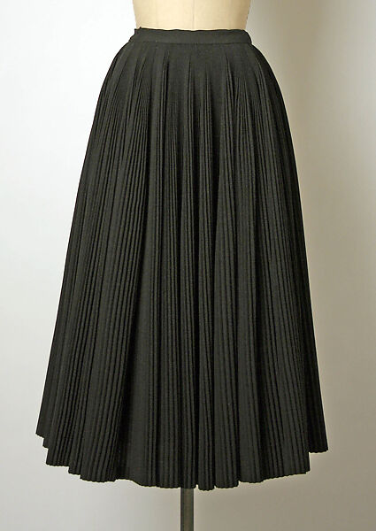 Cocktail dress, House of Dior (French, founded 1946), (a) wool
(b) silk
(c) leather
(d) nylon, French