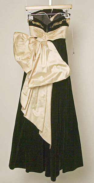 Ball gown, House of Jacques Fath (French, founded 1937), silk, glass, metal, plastic, rhinestones, mink, French