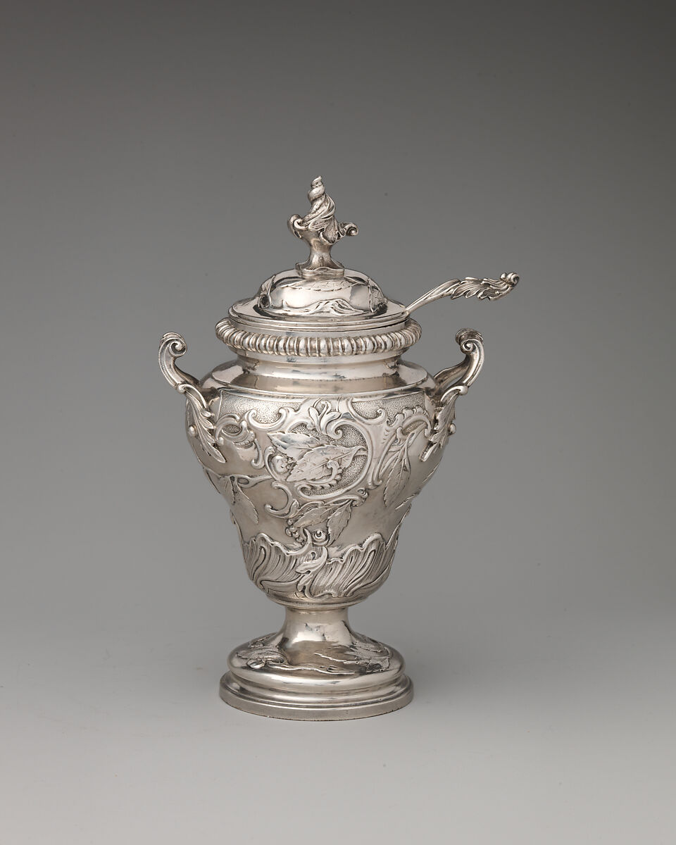 Tea caddy with spoon (one of a set of three), John Swift (British, active from 1728), Silver, British, London