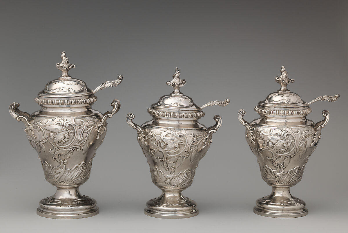 Tea caddy with spoon (one of a set of three), John Swift (British, active from 1728), Silver, British, London