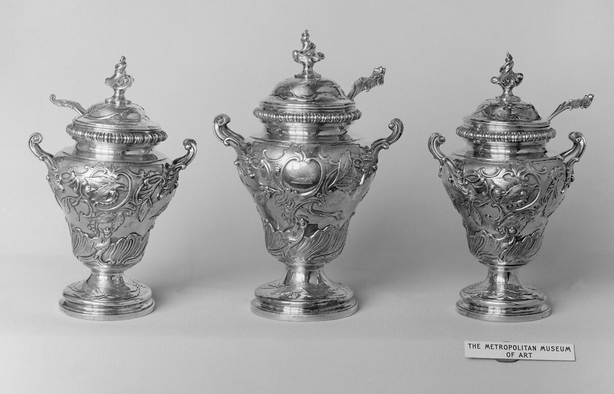 Tea caddy with spoon (one of a set of three), John Swift (British, active from 1728), Silver, British, London