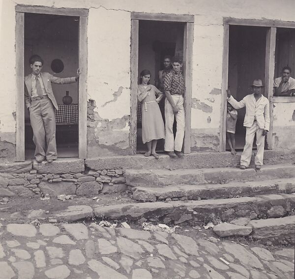 A Café, Brazil, Genevieve Naylor, gelatin silver print 