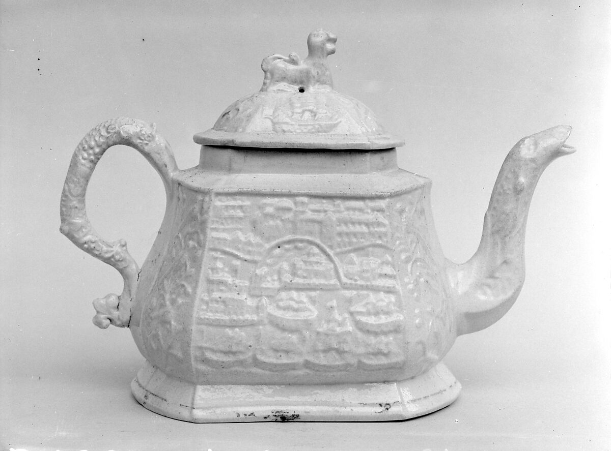 Teapot, Stoneware, British (American market) 