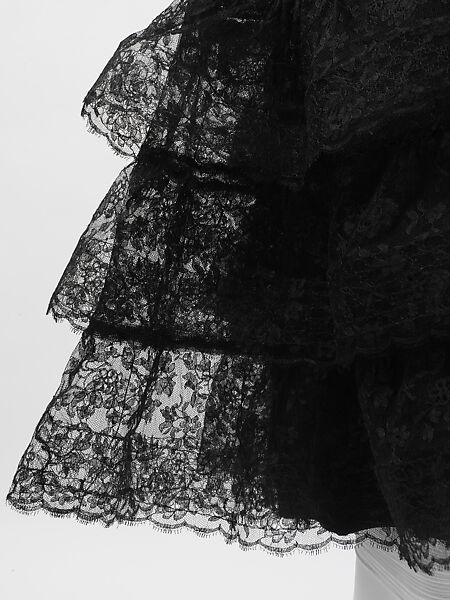 Evening dress, House of Balenciaga (French, founded 1937), silk, French