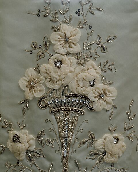 Ball gown, House of Worth (French, 1858–1956), silk, cotton, metallic thread, glass, metal, French