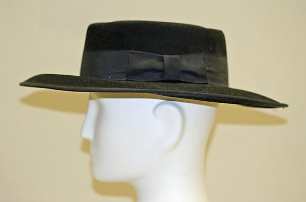 Zoot suit, (c) cotton; (d) silk; (f) leather, metal (g) elastic, leather, metal; (h) wool; (i, j) leather, American