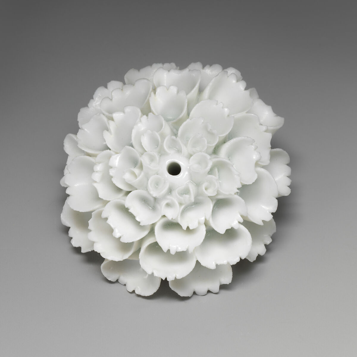 Porcelain flower (one of a set of nine), Soft-paste porcelain, French 